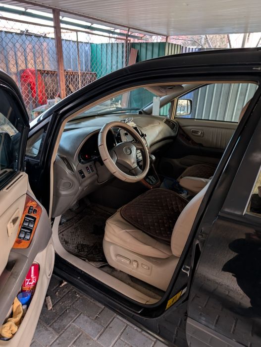 Продам Lexus RX300