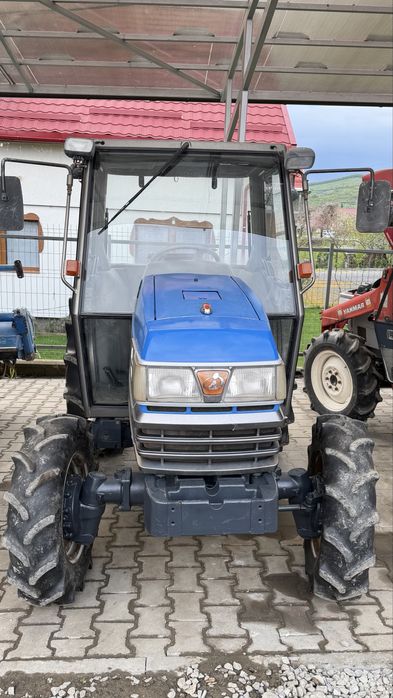 Tractor japonez Iseki GEAS 33 Tractor yanmar iseki kubota