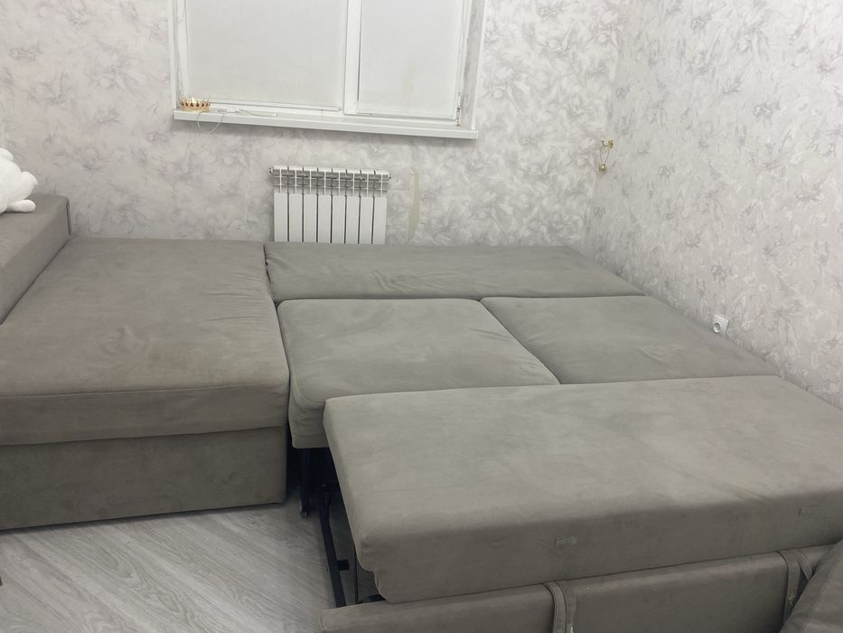 Диван в отличном состоянии.