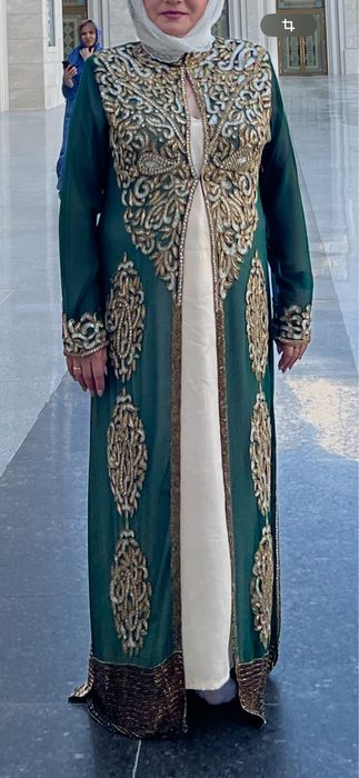 Накидка с камнями
