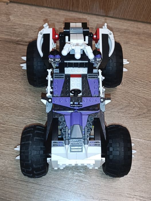 Lego Ninjago The Golden Weapons 2506 Skull Truck