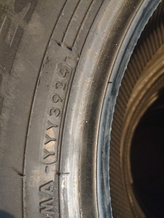 Продается покрышка комплект