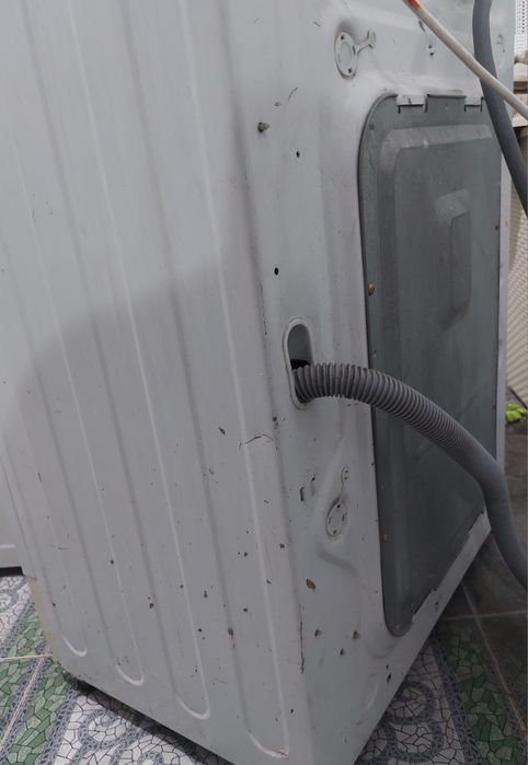 Продам стиральную машину Lg