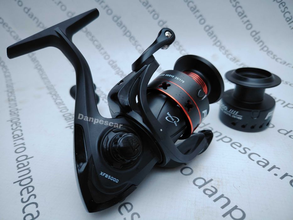 SET 4 Mulinete FL XFB5000 6 rulmenti pentru crap si tambur rezerva