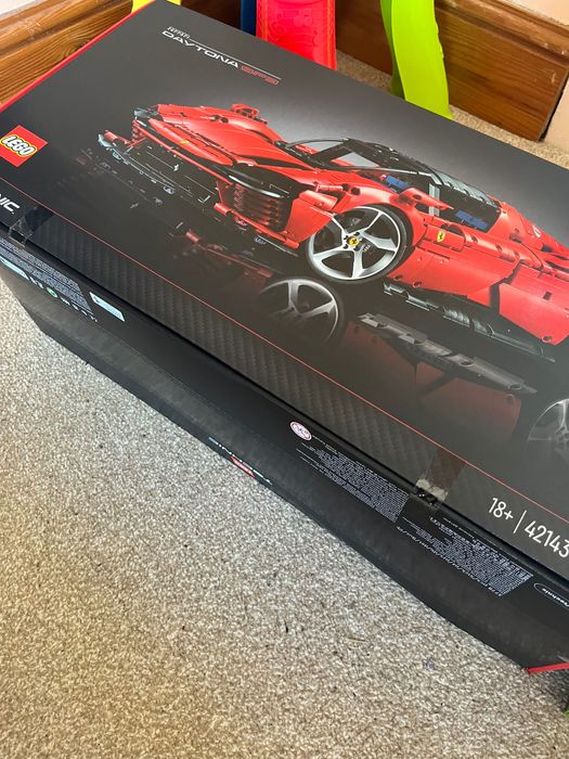 Lego Technic Ferrari Daytona 42143 Lamborghini Sian 42115 Titanic10294