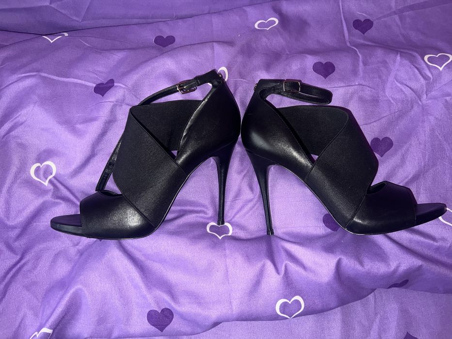 Sandale piele naturala Guess