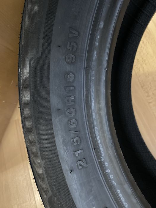 Продам шины 215/60R16
