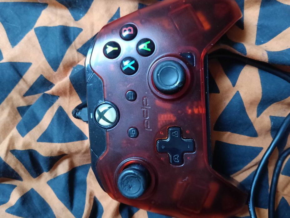 Controller PDP Xbox / PC – stare foarte bună (fără drift)