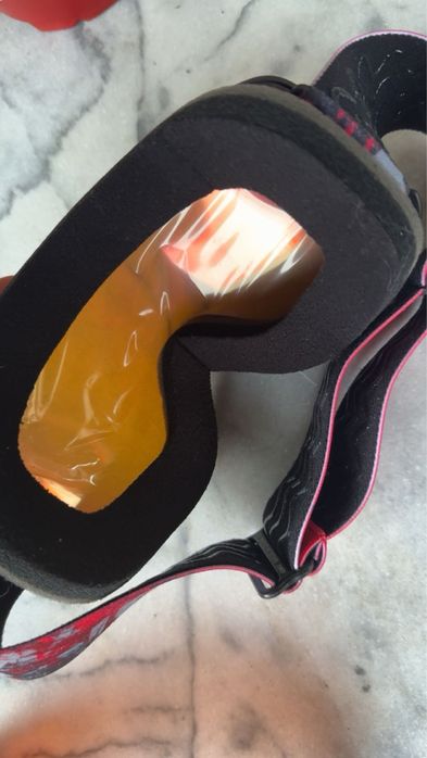 Ochelari de schi/ snowboard Giro Axis-Lentile magnetice VIVID Zeiss  (2 lentile incluse )