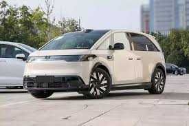 zeekr mix long range