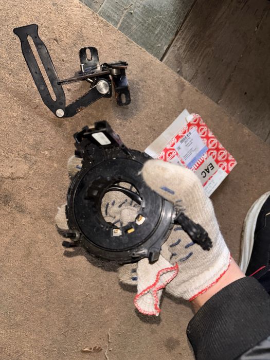 Руль ауди а6с5 продам