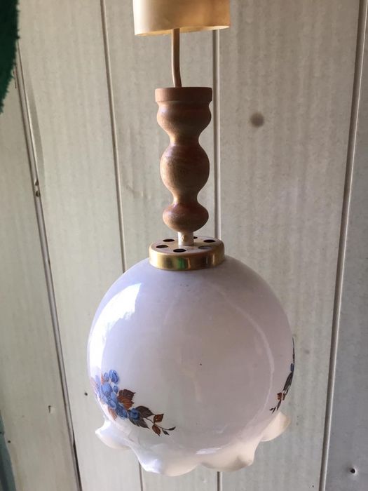 Абажур б.у. В хорошем состоянии