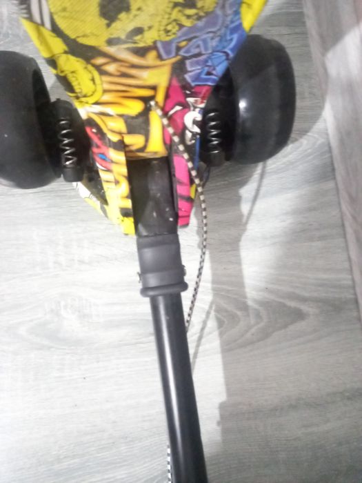 Детский  самокат