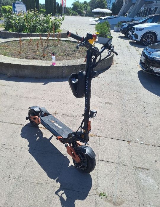 Продавам ел.тротинетка Teverun Blade GT 2