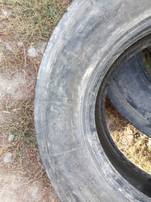 Продам шины б/у 285/70 r 19.5