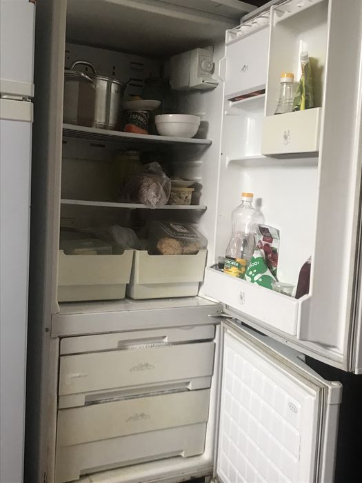 Холодильник Бирюса отличное состояние