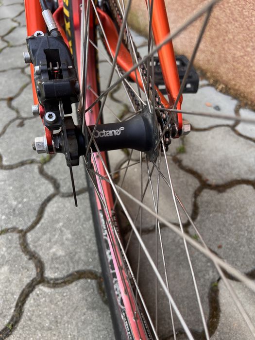 Dartmoor Cody Dirt Jump / Street Bike – RockShox Argyle, frână Magura hidraulică – 2200 RON