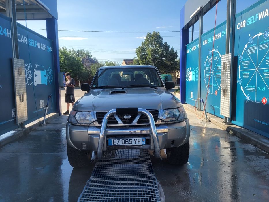 Nissan patrol y61 impecabil 10 din 10