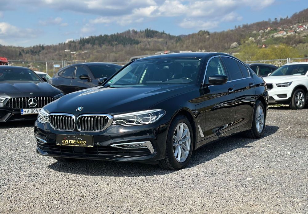 BMW Seria 5 Plug-In 530e 252 Cp an 12.2017  Luxury  posibilitate Rate/Garantie 1AN