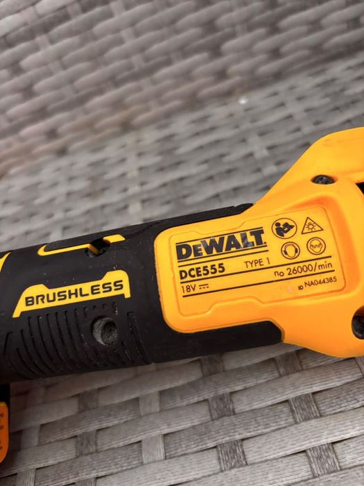 Freza rigips dewalt DCE555