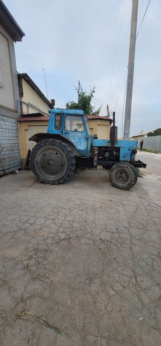 traktor mtz 80 sotiladi