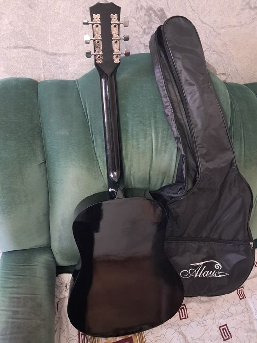 Гитара Yamaha c40