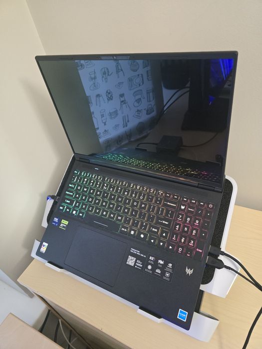 Acer Predator HELIOS NEO 16S AI Ultra 9 275HX/RTX 5070Ti/OLED 16"