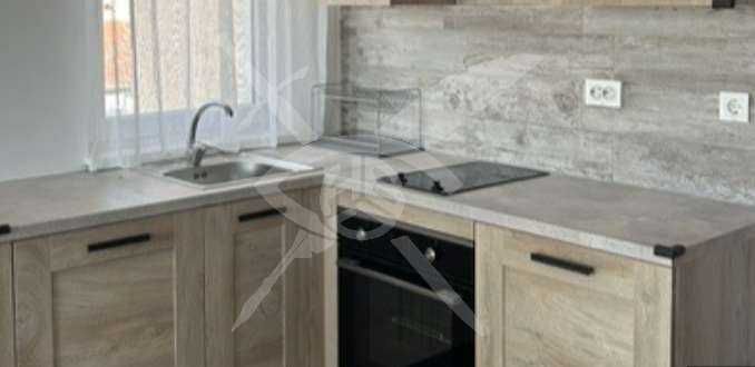 Дава се под наем Двустаен апартамент в Хисаря - 54 кв.м за 359.04 € - Снимка #2