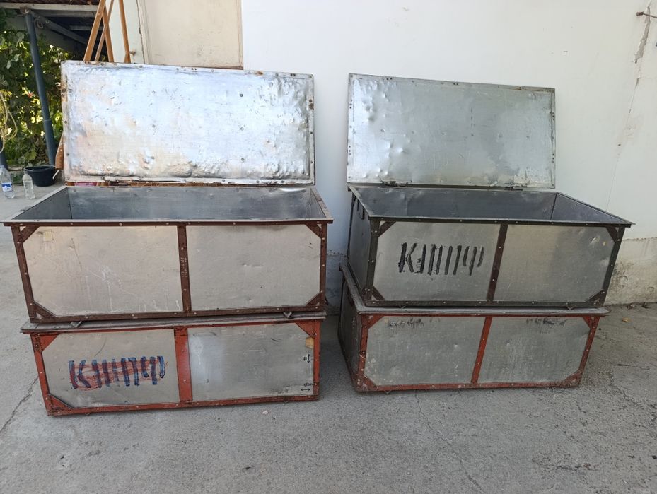 Алюминиевый ящик с металлическим каркасом советский с ручками большой!