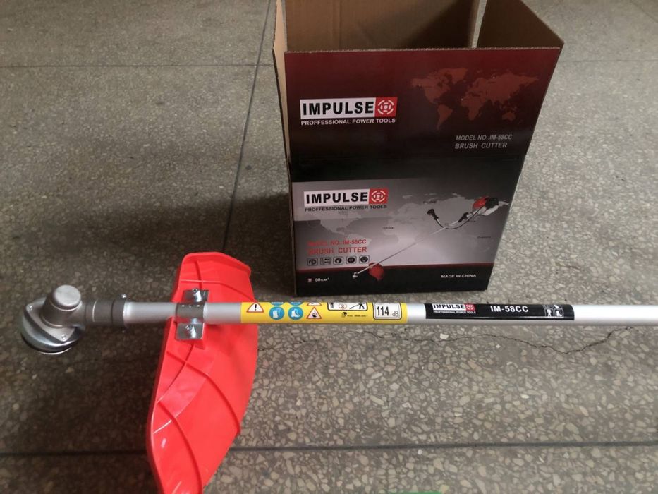 Бензиновый триммер