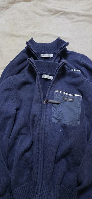 Продам школьную кофту и жилет