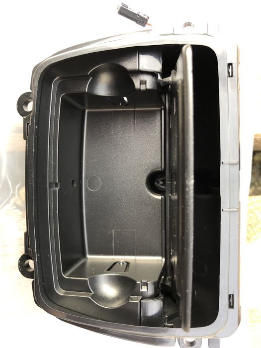 Пепелник за BMW F10 F11 БМВ Ф10 Ф11