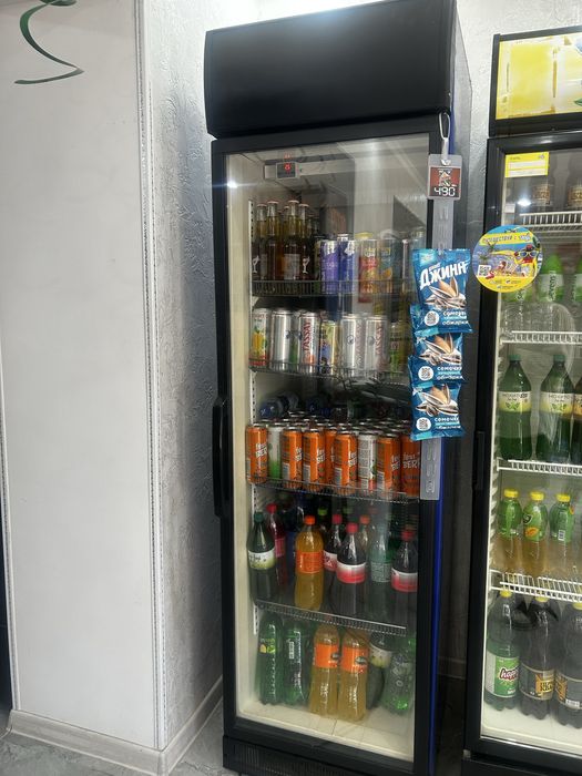 Холодильник и Полки для магазина