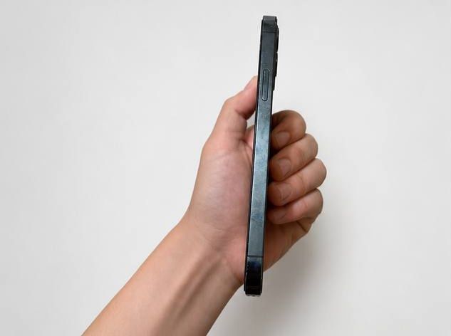 iPhone 12 Pro tel