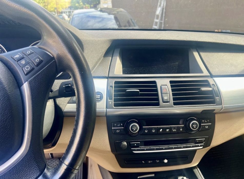 BMW X5 0 — imagine 4