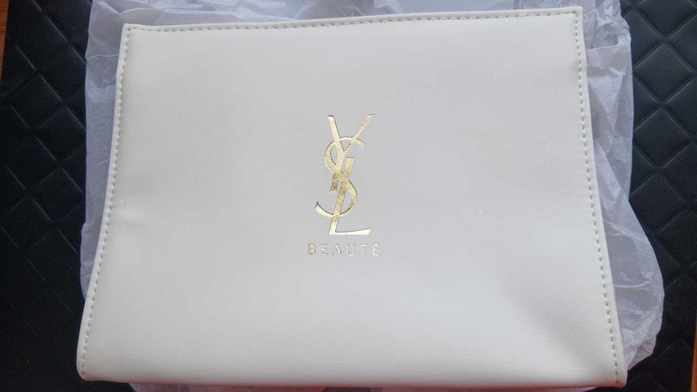 Yves Saint Laurent Portfard Mare Alb si Pieptene Negru metal