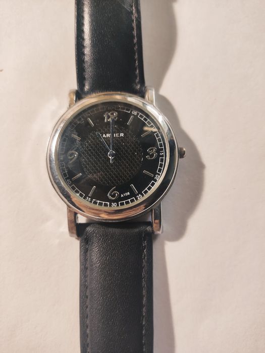 Часы на батарейках