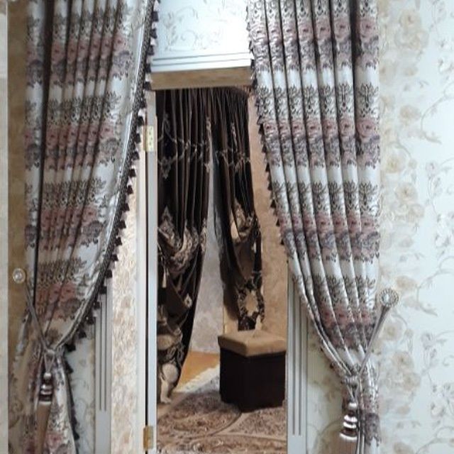 Парда тикамиз,  ювамиз