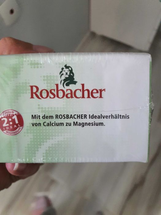 Чисто нов Rosbacher Smart-Watch – Неотворен