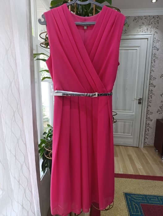 Платье, кўйлак. Турция. Размер 44-46.