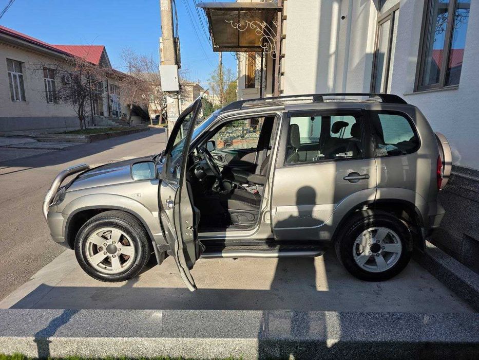 Продаю свою Chevrolet Niva