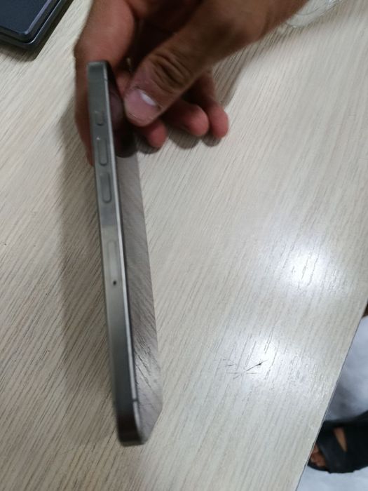 Iphone 15 pro kafolati bilan