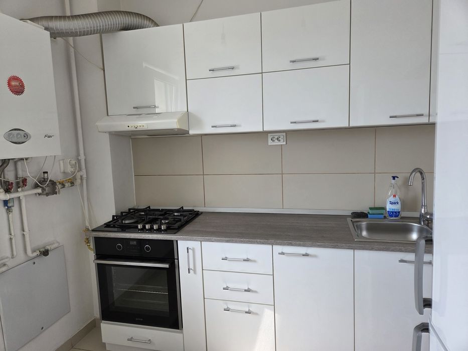 Inchiriez garsonieră 37 mp, Titan – Theodor Pallady, mobilată complet, centrală proprie