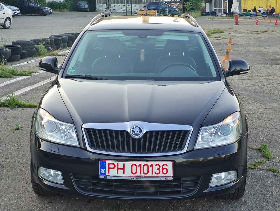 SKODA Octavia 2013 — imagine 3