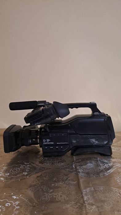 Sony 1500 xolati ideal