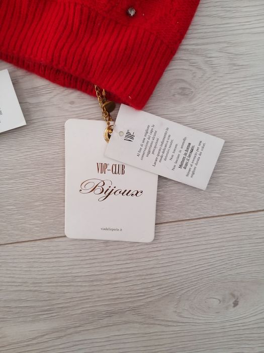 Fesuri Bijoux VDP-CLUB / Disponibil Roșu