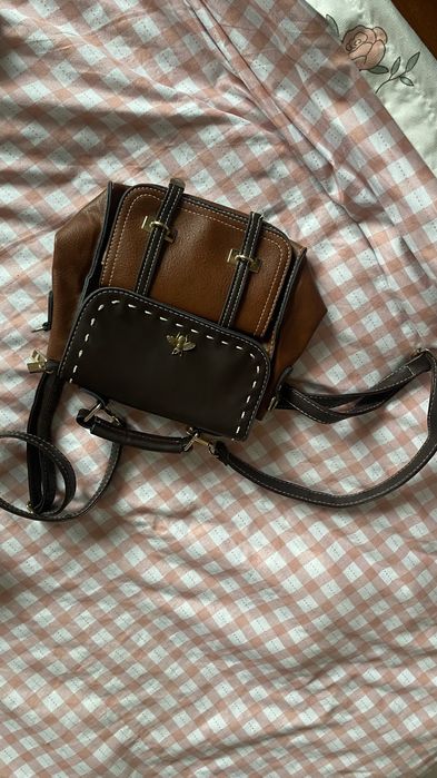 Продам сумочки.