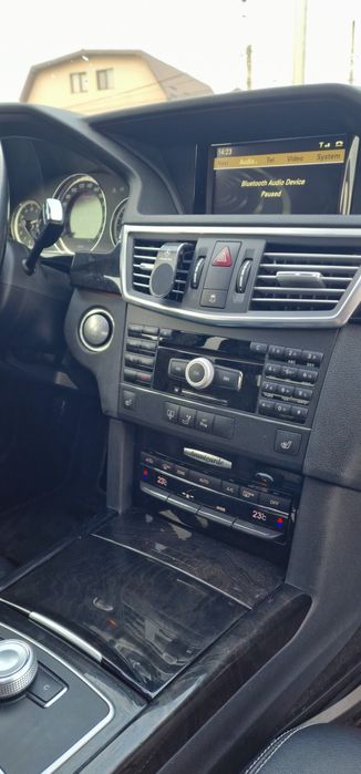 Mercedes-Benz E350 W212