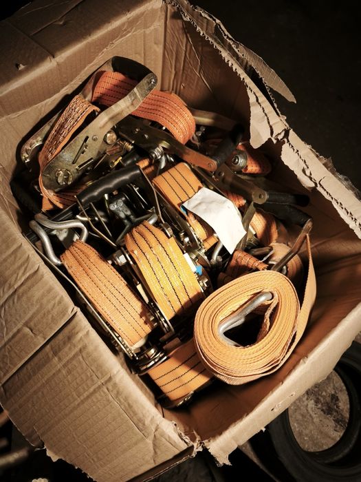 Колани за камиони