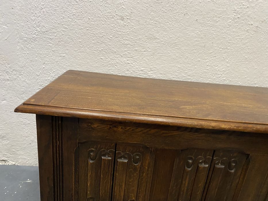 Френски сандък от дъб скрин холна маса  пейка